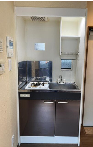 新宿区喜久井町のアパートのキッチン