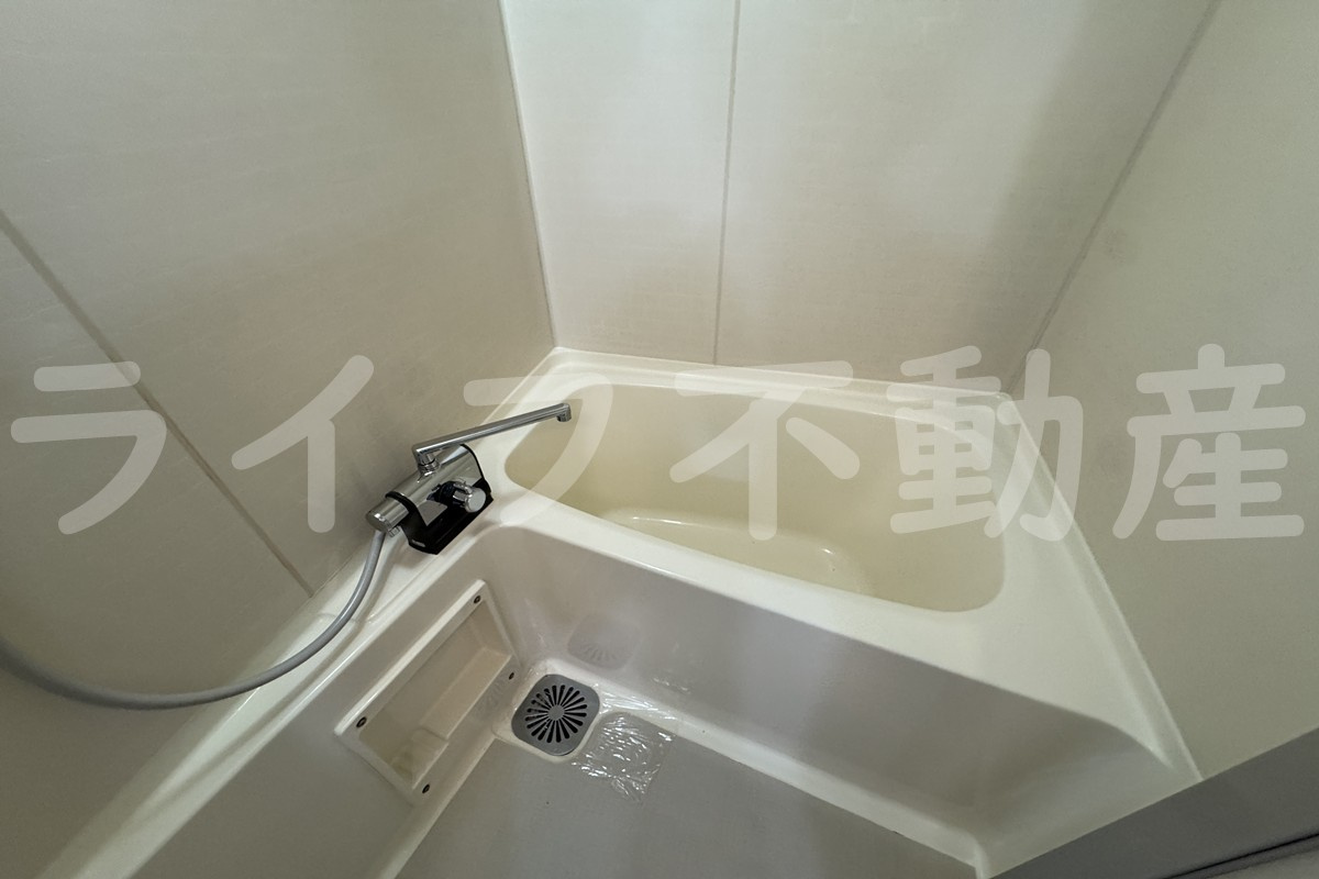 シティハイツ深江の浴室|コンパクトで使いやすいお風呂です