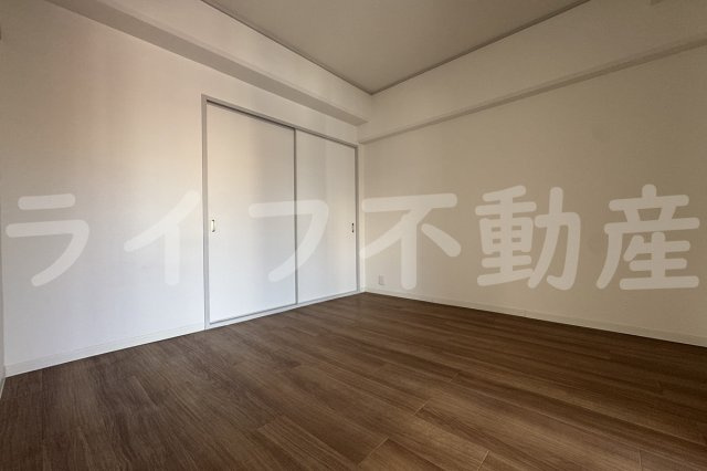 シティハイツ深江の洋室|広々とした洋室です