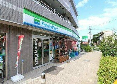 ザ・レジデンス駒澤大学の周辺|ファミリーマート 弦…まで497m