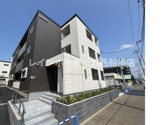 GREEN GABLES FAMIRIA Aの外観