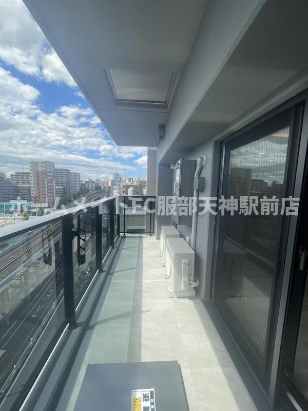 シーズンフラッツ緑地公園のバルコニー