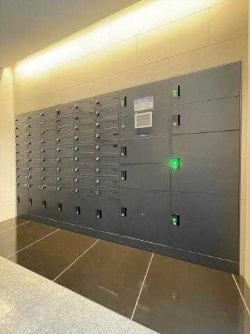 スカイコートグランメゾン御殿山のその他共用部分|メール、宅配ボックス