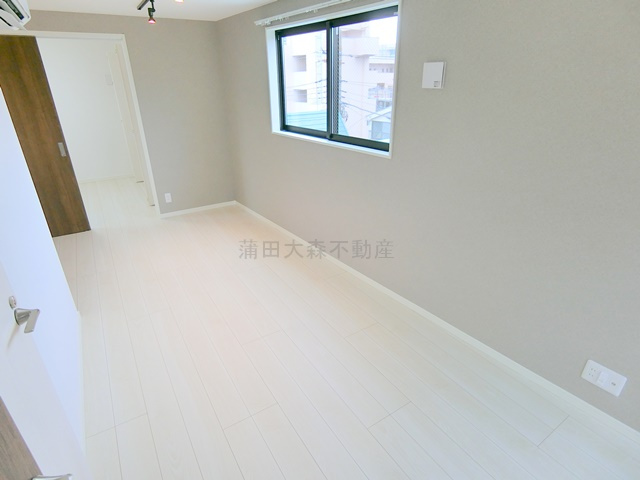 address HONHANEDA(アドレスホンハネダの居間・リビング