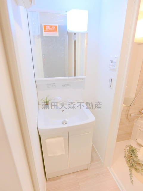 address HONHANEDA(アドレスホンハネダの洗面所|洗面脱衣所　独立洗面台