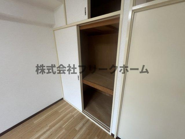 武蔵野市境南町４丁目の賃貸マンションの収納