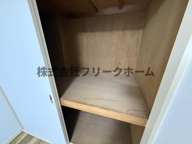 武蔵野市境南町４丁目の賃貸マンションの収納