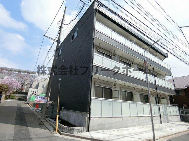 三鷹市牟礼４丁目の賃貸マンションの外観