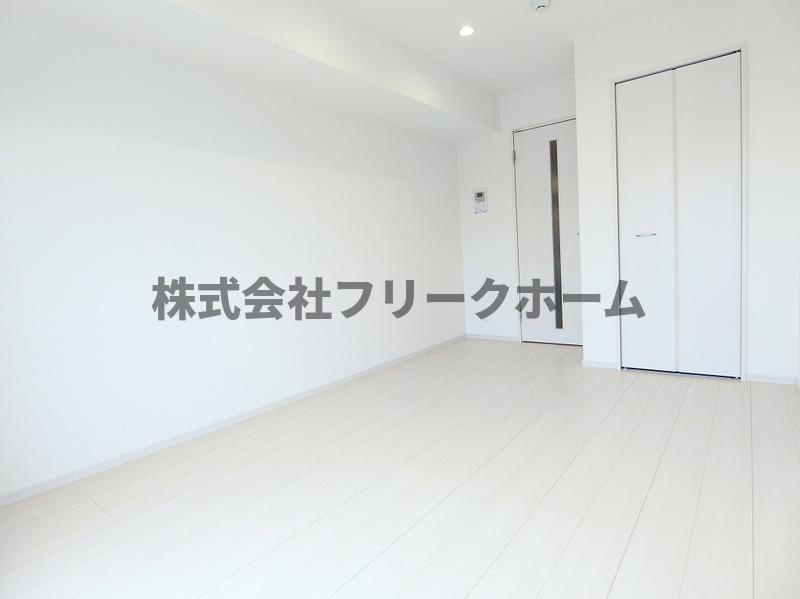 三鷹市牟礼４丁目の賃貸マンションの居間・リビング