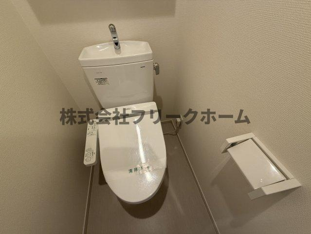 三鷹市牟礼４丁目の賃貸マンションのトイレ