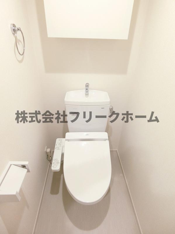 三鷹市牟礼４丁目の賃貸マンションのトイレ