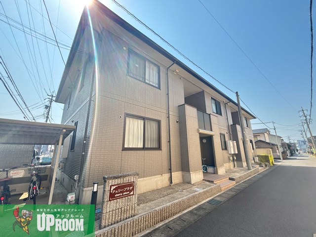チェリープラザの外観