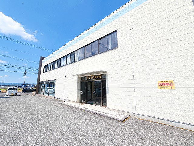 奈良事務機本社ビルAの外観