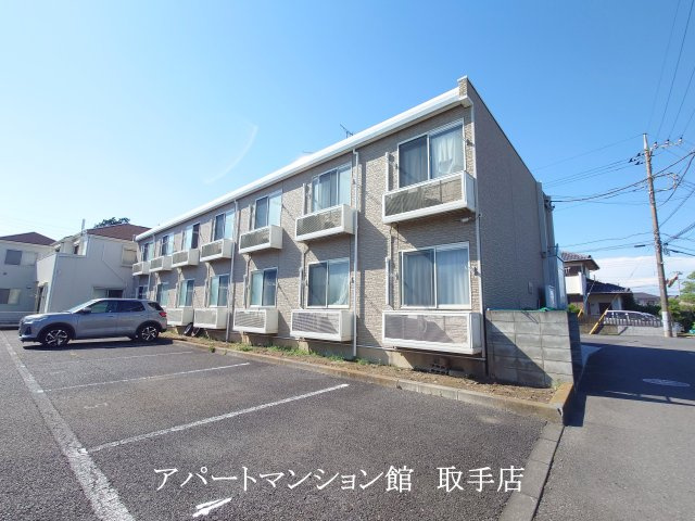 レオパレスカーサTの外観|画像1