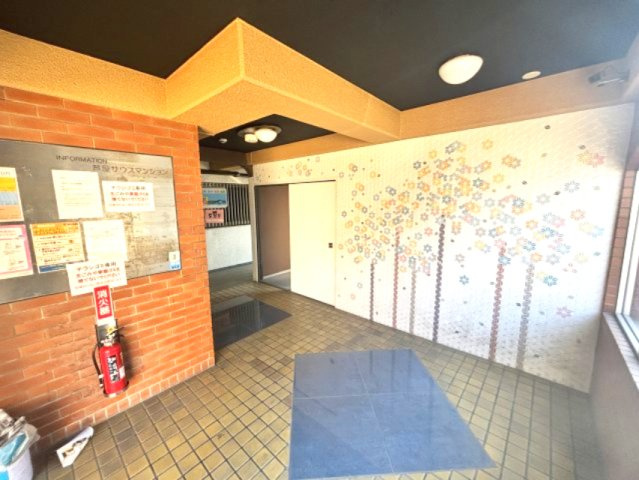 芦屋サウスマンションのエントランス