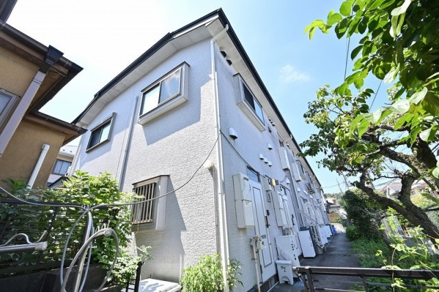 ホワイティ志田