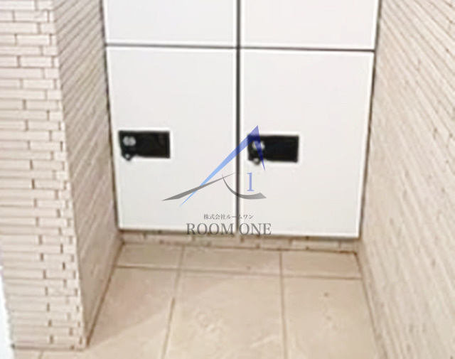 市谷薬王寺町ＹＫマンションのその他共用部分|宅配ボックスです。