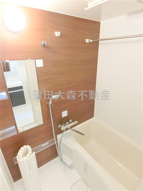 HY's flatハイズフラット糀谷の浴室|浴室乾燥機付きのバスルーム