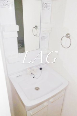 【洗面所】 | Ｂｌａｎｃ　Ｂｌｕｅ　Ｇａｋｕｇｅｉｄａｉｇａｋｕ | 独立洗面台です。