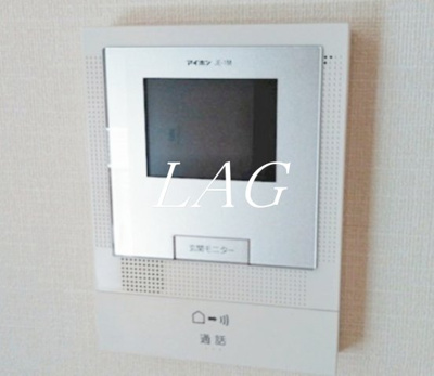 【セキュリティ】 | ANNEX92 | モニター付インターホンです。