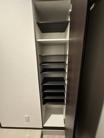 REGALEST泉中央の収納