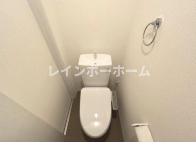 ジーメゾン川越稲荷町グリュックのトイレ