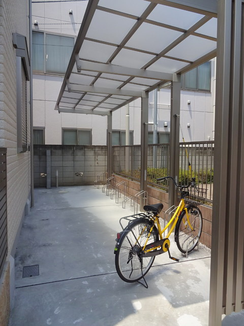 国立市東１丁目の賃貸マンションのその他共用部分|★屋根付き駐輪スペース★