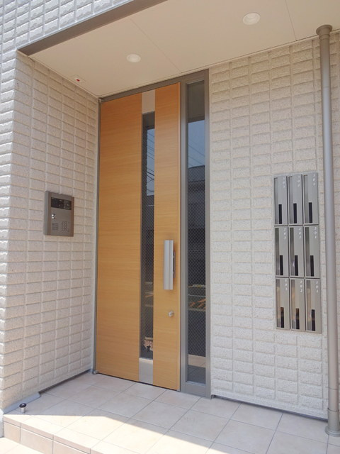 国立市東１丁目の賃貸マンションのエントランス|★オートロック付き・エントランス★