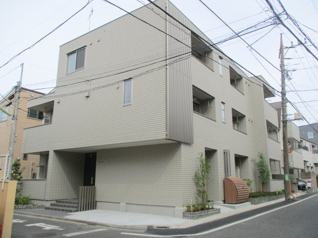 Ｍａｉｓｏｎ　ｄｅ　ｐｅｒｅ