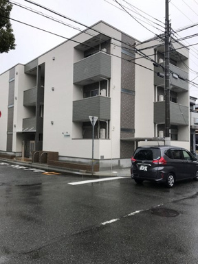 オートロック付きで安心です！