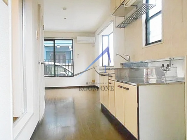 メゾンカトレアの居間・リビング|洋室のお部屋です。