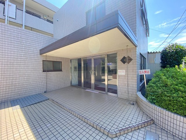 ベウラ大泉学園|エントランス入口