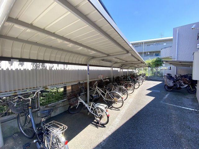 ベウラ大泉学園の駐輪場|駐輪場