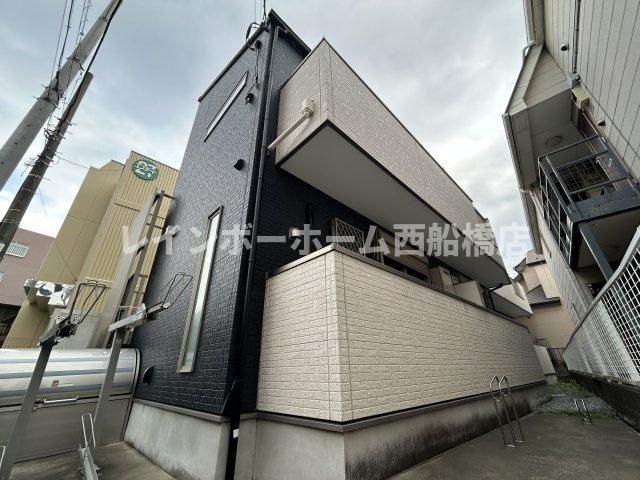 BS原木中山レジデンスの外観