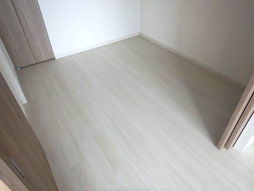 神戸市灘区倉石通３丁目の賃貸マンションの居間・リビング