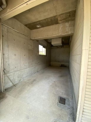 神戸市東灘区魚崎北町４丁目の賃貸マンションの駐車場