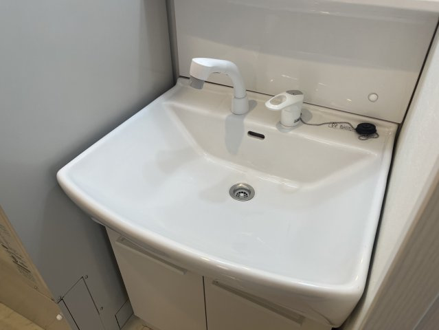 神戸市灘区城内通５丁目の賃貸マンションの独立洗面台