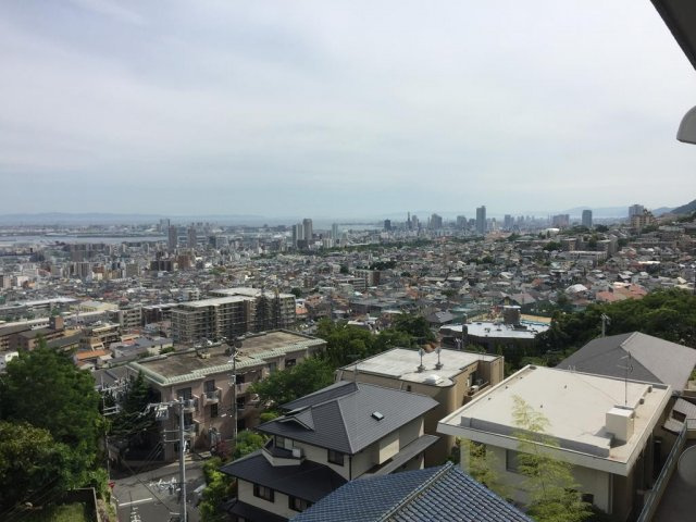 神戸市灘区長峰台２丁目の賃貸マンションの展望