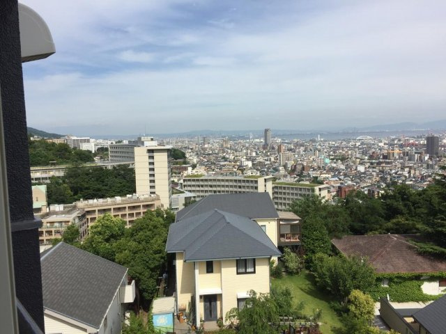 神戸市灘区長峰台２丁目の賃貸マンションの展望