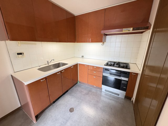 神戸市東灘区住吉山手１丁目の賃貸マンションのキッチン
