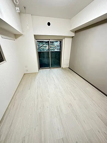 神戸市中央区熊内町７丁目の賃貸マンションの居間・リビング