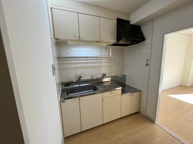 神戸市東灘区本山南町８丁目の賃貸マンションのキッチン