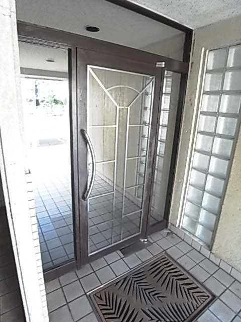 ドリームハイツ２のエントランス