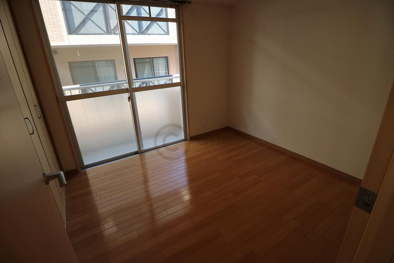 神戸市東灘区北青木４丁目の賃貸マンションの洋室