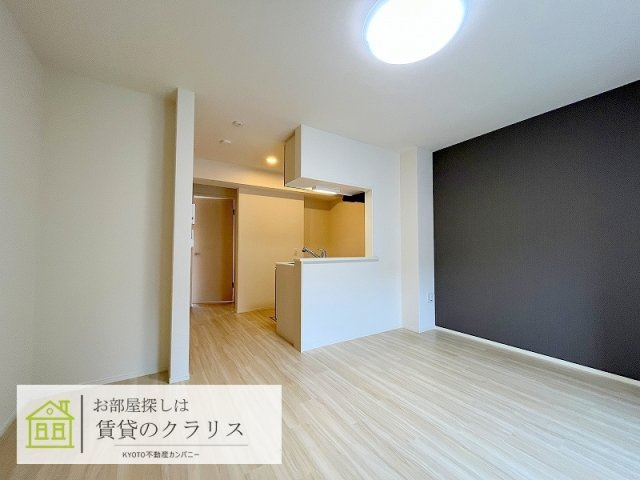 サンフィット桂の居間・リビング