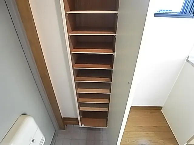 神戸市中央区中山手通４丁目の賃貸マンションの収納