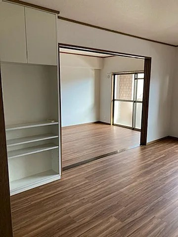 摩耶コート壱番館の居間・リビング