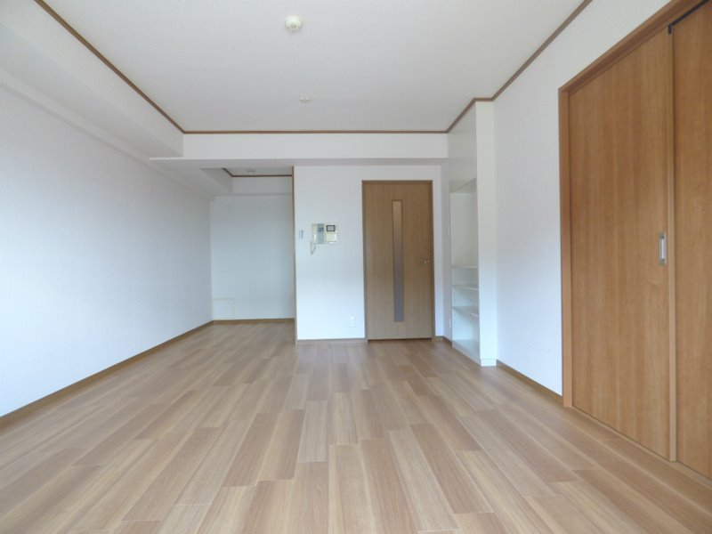 摩耶コート壱番館の居間・リビング