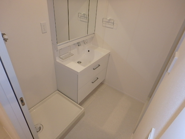 LaLaBrezza芦屋翠ヶ丘の独立洗面台