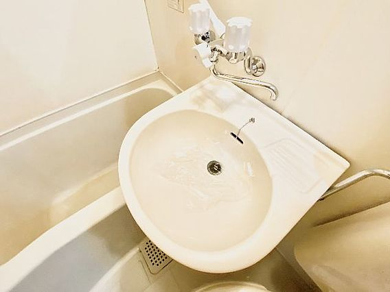 神戸市東灘区本庄町２丁目の賃貸マンションの洗面所
